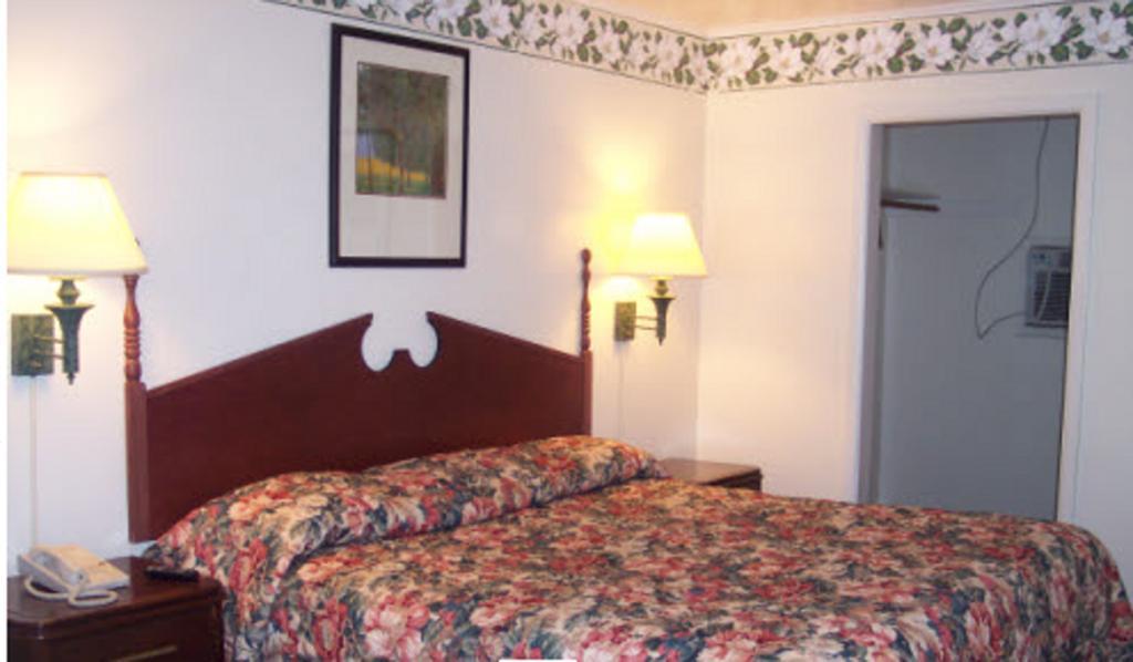 Shore Hills Motel Manasquan Exterior foto